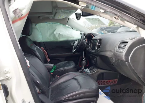 2018 Jeep Compass Trailhawk 4X4 from USA, damaged, VIN 3C4NJDDB5JT228537